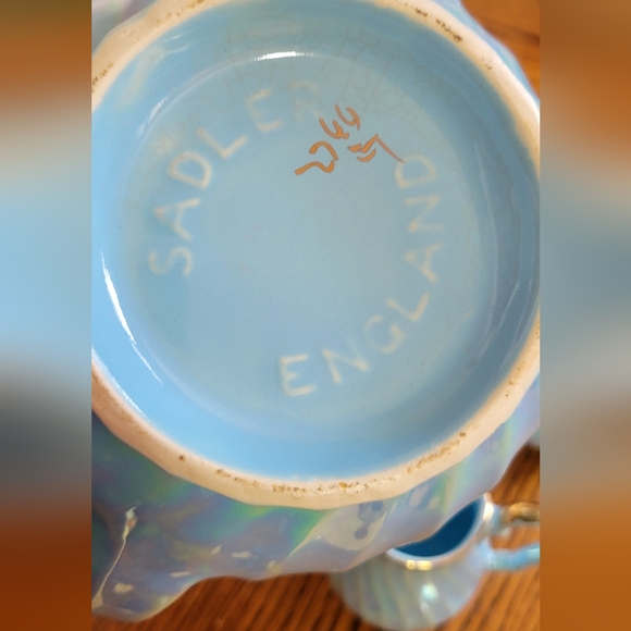 SADLER~Blue Swirl Tea Set - Picture 2 of 5